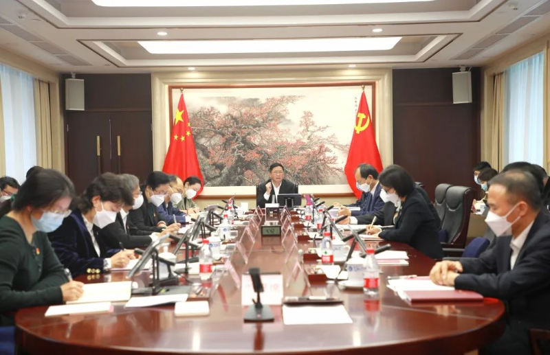银河娱乐app召开
党组理论学习中心组会议专题学习党的二十大精神