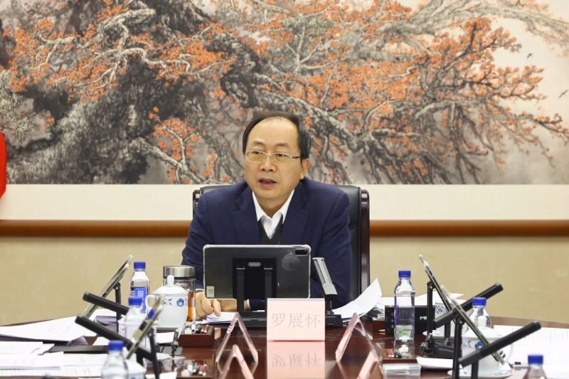 银河娱乐app召开
党组会议 传达学习全国机关事务工作会议精神