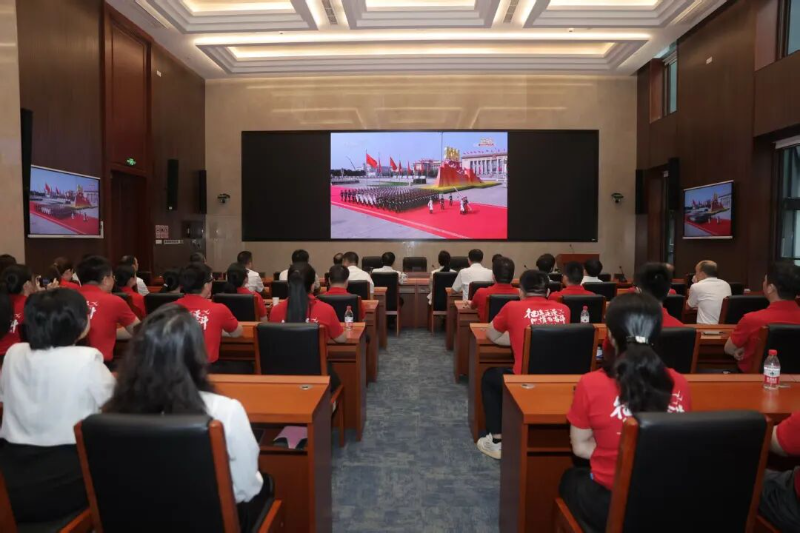 银河娱乐app组织
青年理论学习小组开展“铭记历史·缅怀先烈·担当使命”系列纪念活动